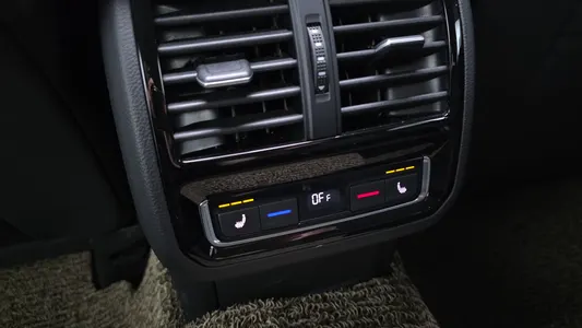 Volkswagen 아테온 2.0 TDI 2019 19