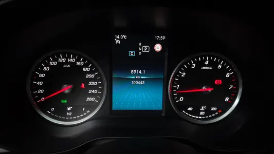 Mercedes-Benz C-Class W205 C200 2019 7