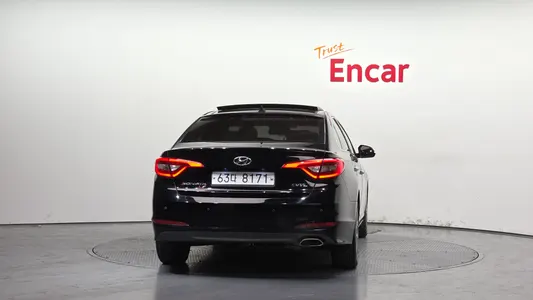 Hyundai LF 2.0 2014 4