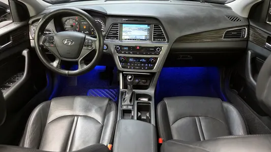 Hyundai LF 2.0 2014 7