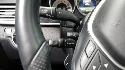Mercedes-Benz E-Class W212 E220 CDI 2013 16