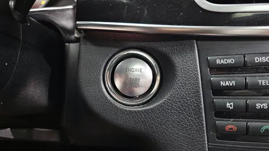 Mercedes-Benz E-Class W212 E220 CDI 2013 18