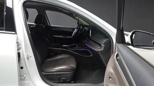 Hyundai IG 2.5 2021 11