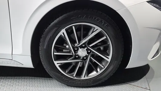 Hyundai IG 2.5 2021 21