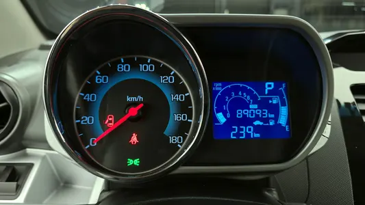 Chevrolet Spark S 2013 8