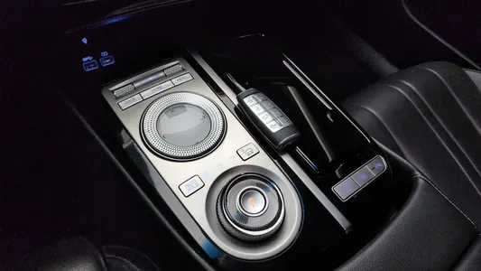 Genesis G80 (RG3) 2.5 2WD 2020 9
