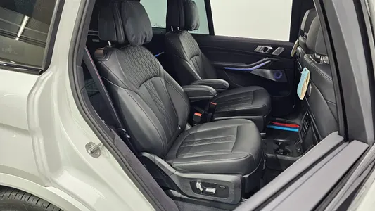 BMW X7 (G07) M60i xDrive M 6 2024 11