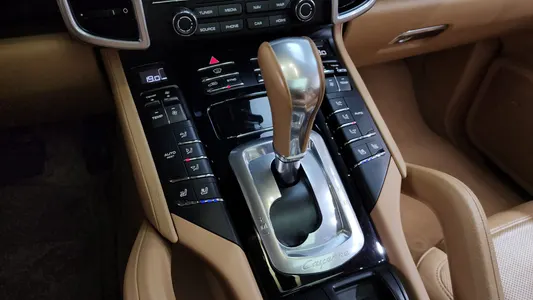 Porsche 카이엔 3.0 2016 9