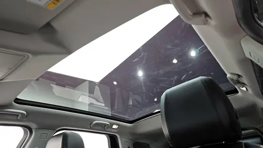 Land Rover 디스커버리 스포츠 2.0 TD4 SE 2017 16