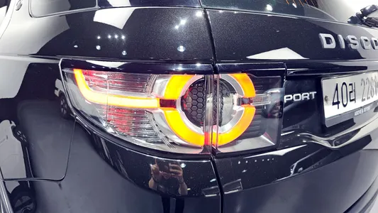 Land Rover 디스커버리 스포츠 2.0 TD4 SE 2017 23