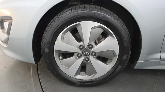 Kia K5 500h 2014 5