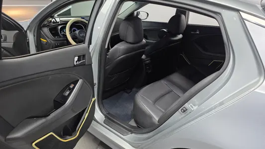 Kia K5 500h 2014 15