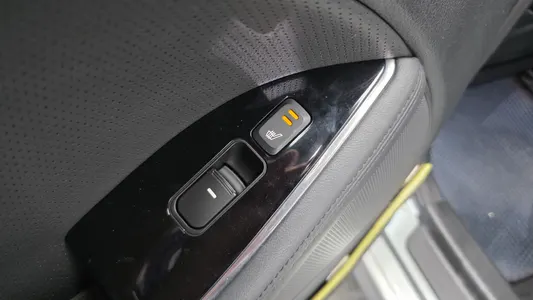 Kia K5 500h 2014 24