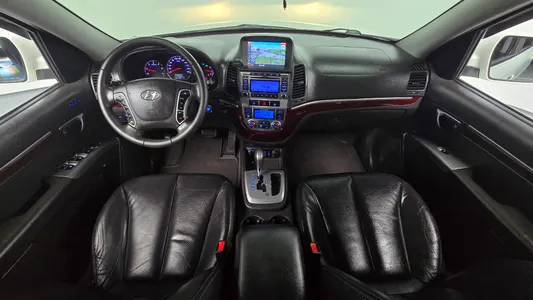 Hyundai CM 2WD(2.0 e-VGT) MLX 2011 7