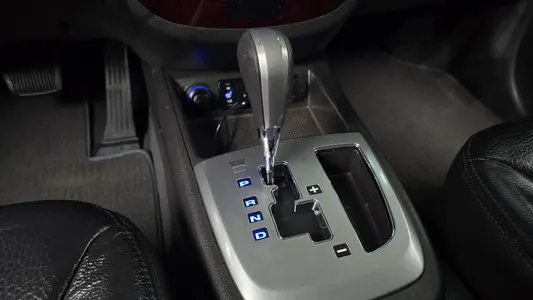 Hyundai CM 2WD(2.0 e-VGT) MLX 2011 9