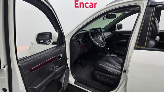 Hyundai CM 2WD(2.0 e-VGT) MLX 2011 11