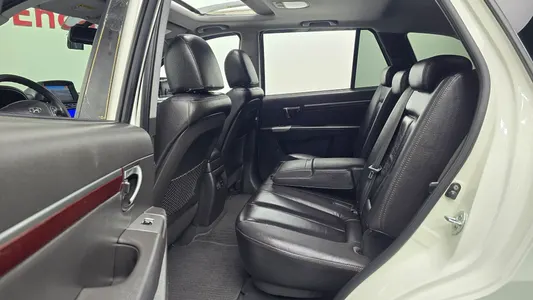 Hyundai CM 2WD(2.0 e-VGT) MLX 2011 12