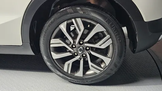 KG Mobility 티볼리 아머 2WD 2018 21