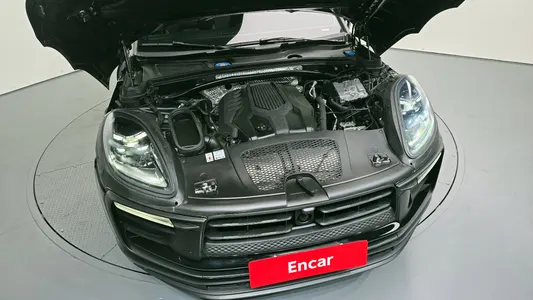 Porsche 마칸 2.0 2024 6