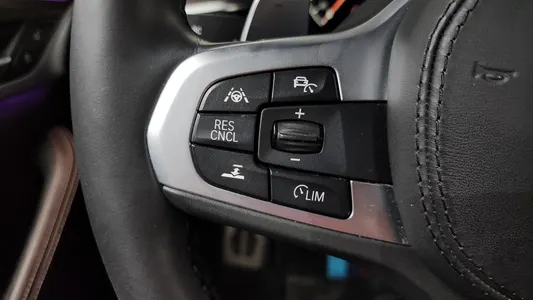 BMW 5 Series (G30) 530i M 2019 15
