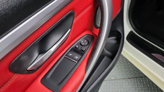 BMW 4 Series (F32) 430i M 2019 26