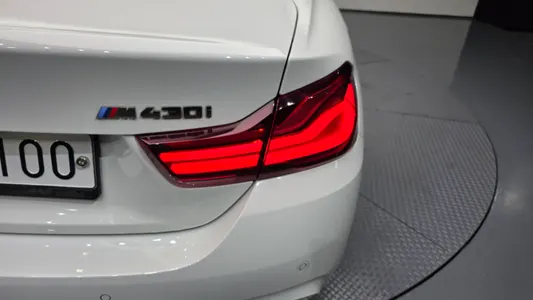 BMW 4 Series (F32) 430i M 2019 23