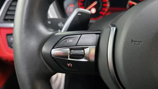 BMW 4 Series (F32) 430i M 2019 32