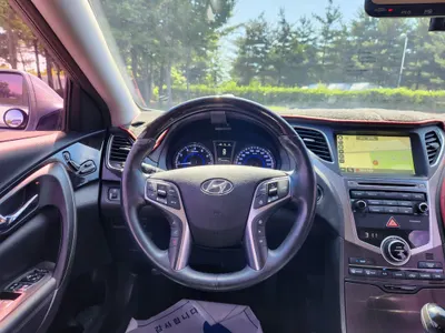 Hyundai Grandeur HG HG240 2015 19