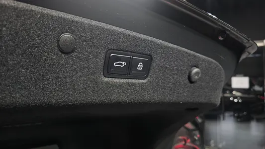 Kia K8 2.5 2WD 2023 20