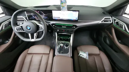 BMW 4 Series (G22) 420i M 2025 7