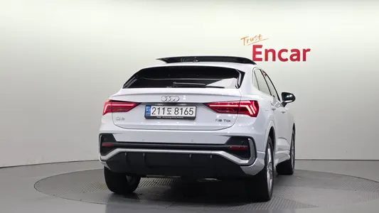 Audi Q3 (F3) 35 TDI 2023 4