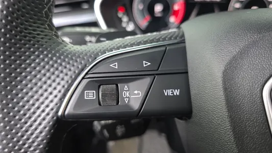 Audi Q3 (F3) 35 TDI 2023 15
