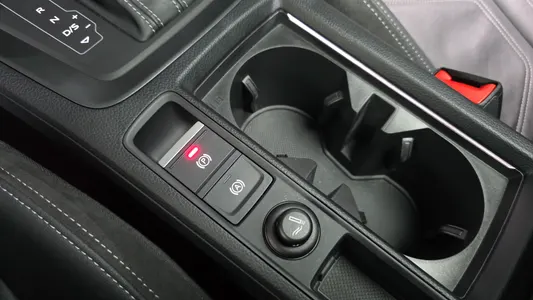 Audi Q3 (F3) 35 TDI 2023 27