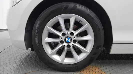 BMW 1 Series (F20) 118d 1 5 2014 5
