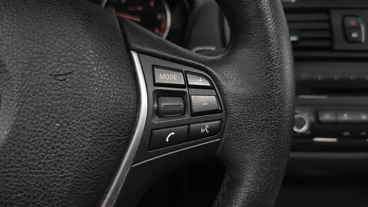 BMW 1 Series (F20) 118d 1 5 2014 16