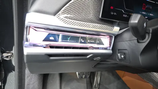 BMW i7 (G70) xDrive 60 M 2023 20