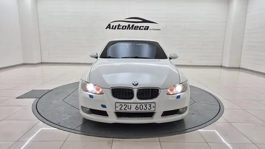 BMW 3 Series (E90) 328i 2008 5