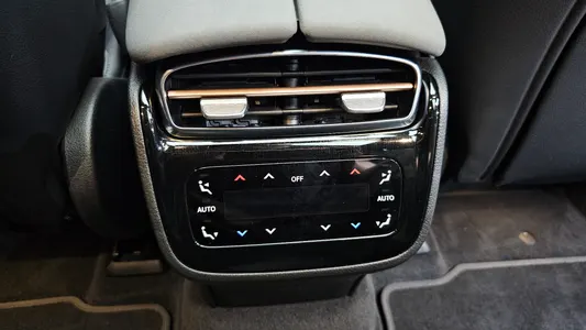 Mercedes-Benz EQS SUV X296 EQS580 4MATIC 2023 31