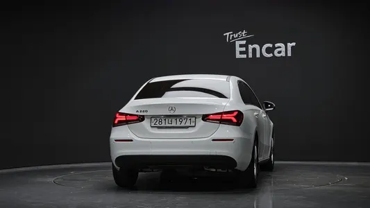 Mercedes-Benz A-Class W177 A220 2020 4