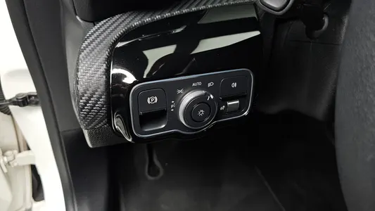 Mercedes-Benz A-Class W177 A220 2020 16