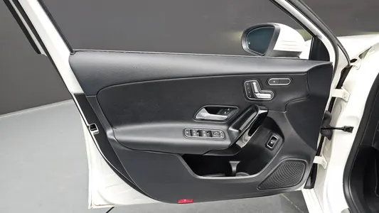Mercedes-Benz A-Class W177 A220 2020 24