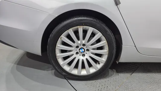 BMW 5 Series GT (F07) GT ED Edition 2012 5
