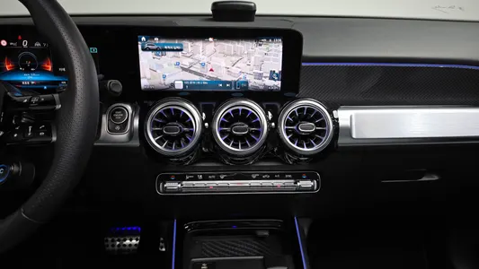Mercedes-Benz GLB-Class X247 AMG GLB35 4MATIC 2025 12