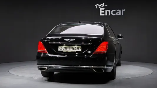 Genesis EQ900 3.3 T-GDI AWD 2016 4