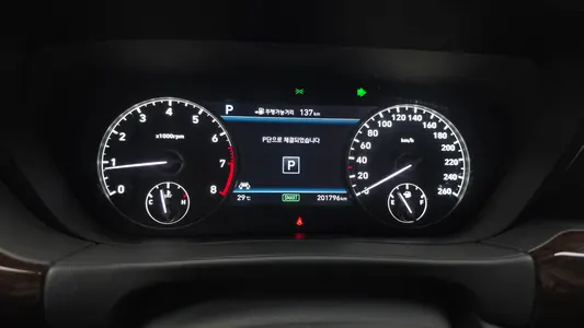 Genesis EQ900 3.3 T-GDI AWD 2016 8