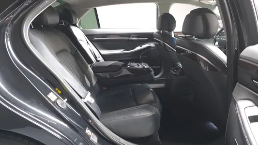 Genesis EQ900 3.3 T-GDI AWD 2016 11