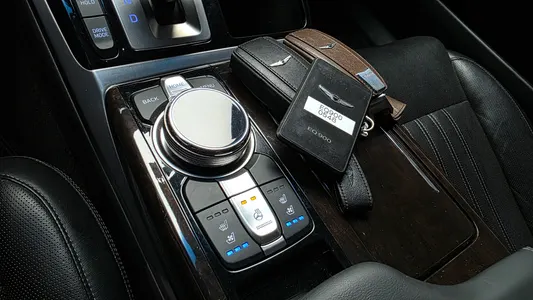 Genesis EQ900 3.3 T-GDI AWD 2016 18