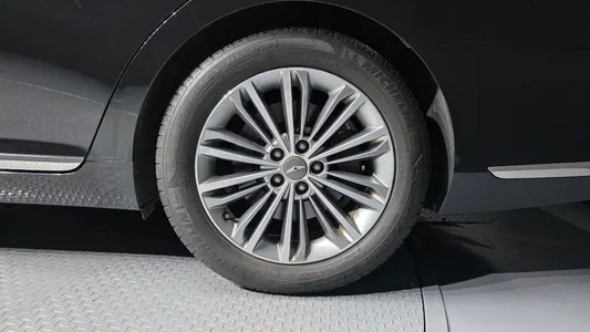 Genesis EQ900 3.3 T-GDI AWD 2016 21