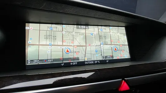 Genesis EQ900 3.3 T-GDI AWD 2016 34