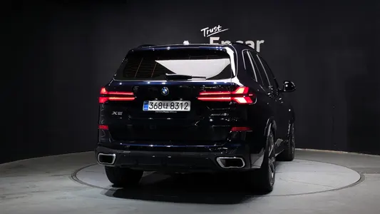 BMW X5 (G05) xDrive 40i M 2025 4